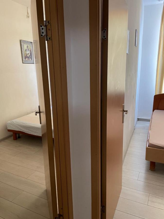 Apartament Piata Amzei 1 Bucharest Luaran gambar